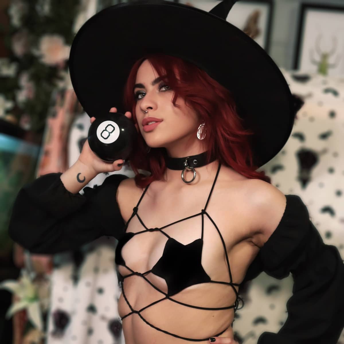 Moonzy (@moonzycat)  Passes