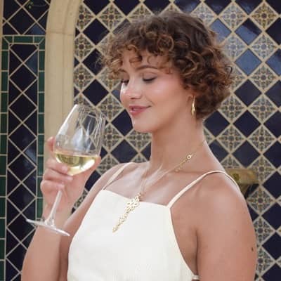 Elina Yael (@elinayael) / Passes