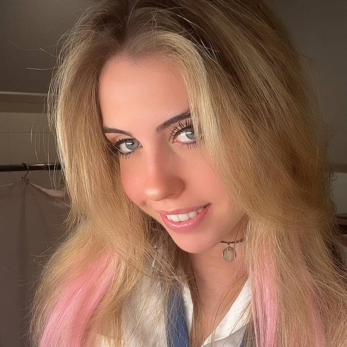 Riley Black (@rileyblack) / Passes